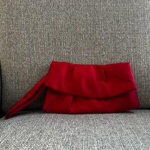 Red handbag. Perfect for special occasions. Excellent condition.